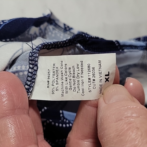 Perceptions Concept Floral Pullover Top Size XL - Picture 5 of 6